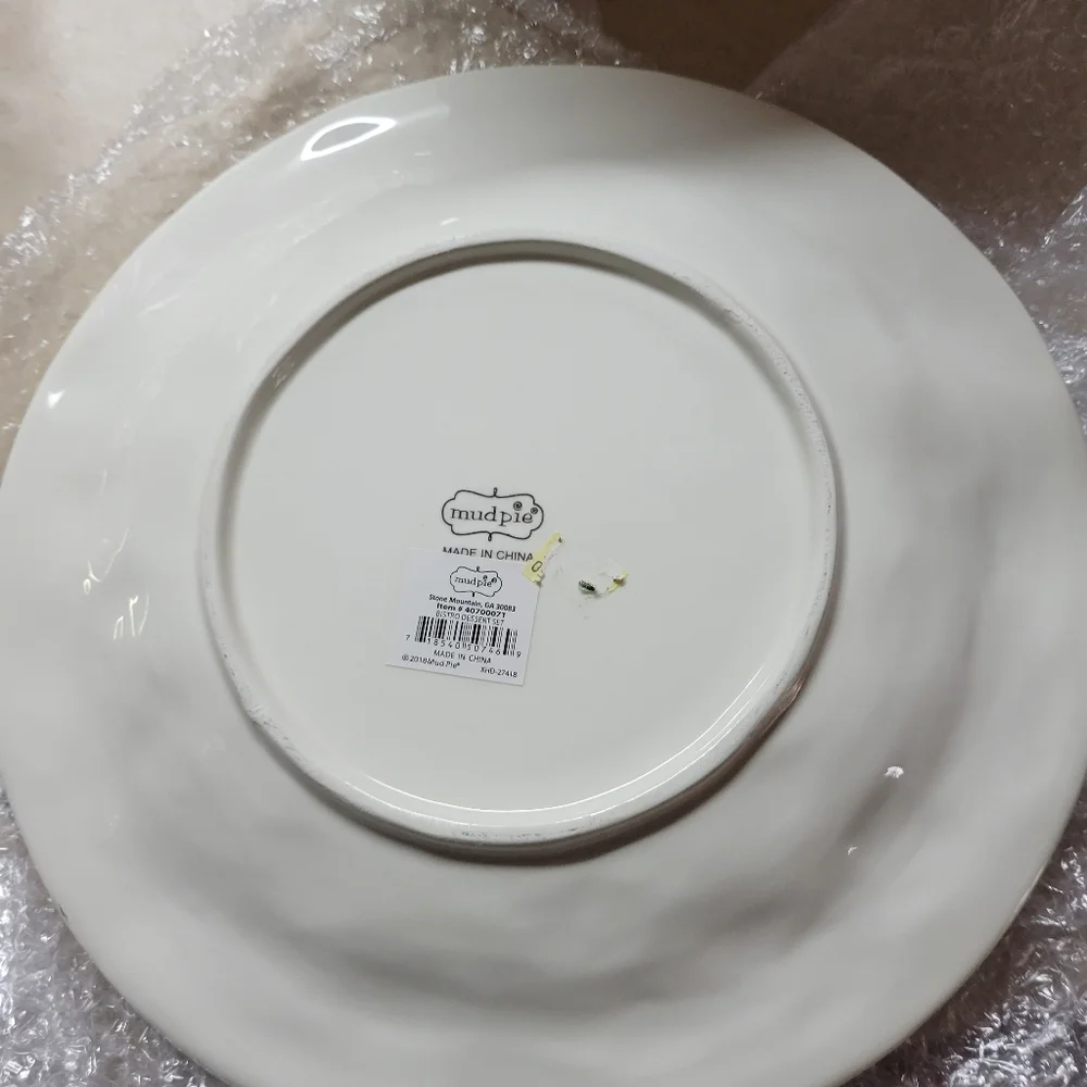 Mudpie dessert serving dish 12×12 round ceramic w server wood